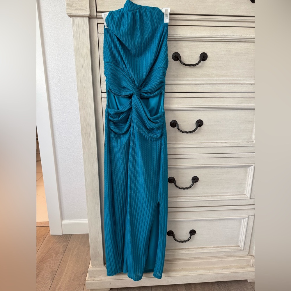 Lulu's Strapless Side Cut-Out Halter Teal Dress